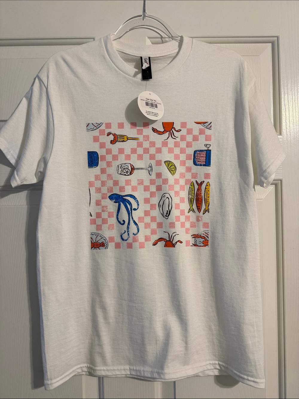 White Graphic Checkerboard Tee, NEW, size medium